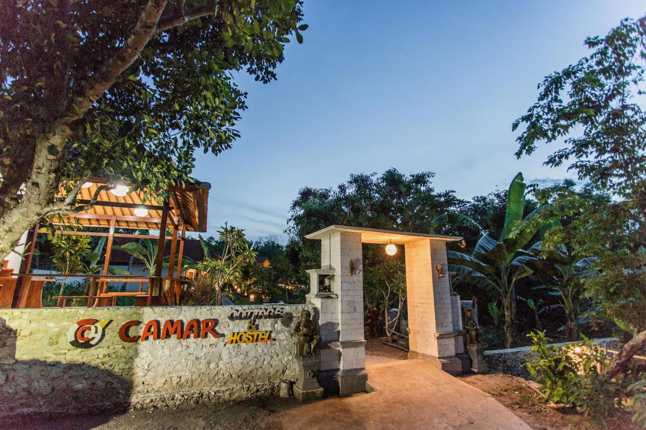 Camar Cottage & Hostel Toyapakeh エクステリア 写真